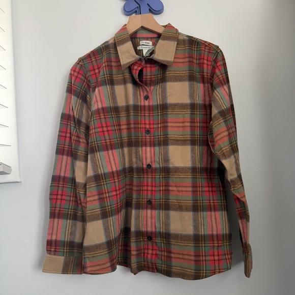 L.L. Bean Tops - L.L. Bean Medium NEW Scotch Plaid Shirt Antique Dress Stewart Relaxed Fit